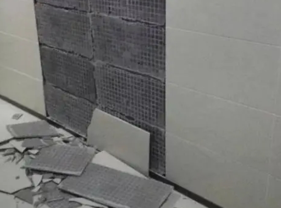 佳木斯市瓷砖空鼓维修公司分享下佳木斯市墙砖松动维修的知识